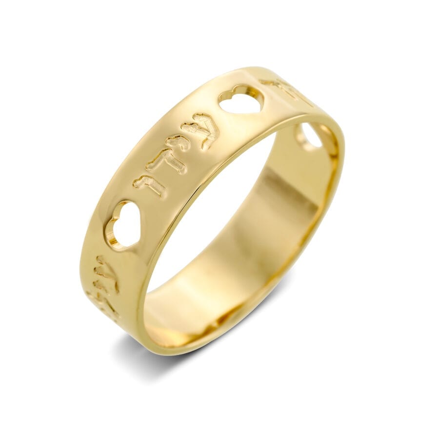 טבעת לבבות ושמות - טבעת לחריטה פריט שכבש את לבבות האמהות! טבעת לבבות ושמות - טבעת לחריטה פריט שכבש את לבבות האמהות!