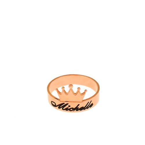 טבעת עם שם וכתר - חריטה על טבעת עדינה מכסף אמיתי 925 למלכה שבך !
