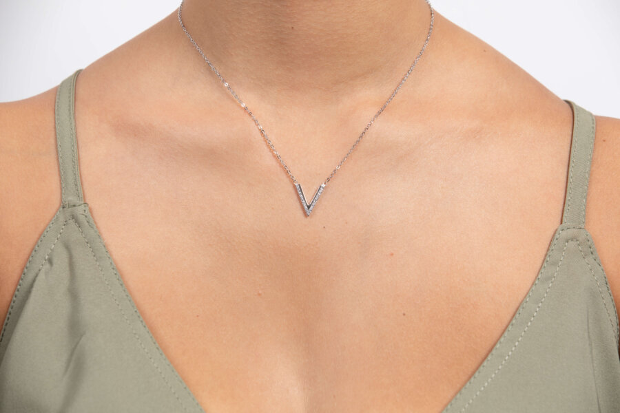 שרשרת V שרשרת V